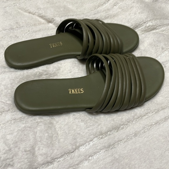 TKEES NWOT Caro Slide Sandals Olive Size 7 - Picture 7 of 11